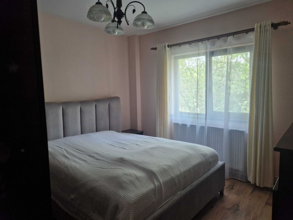 Apartament 2 camere de vanzare