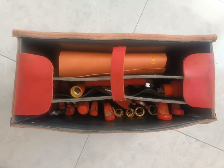 Набор инструментов электрика