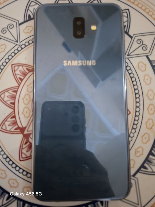 Samsung J6+ сатылады.