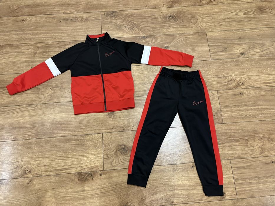 Анцунг Nike 110-116см