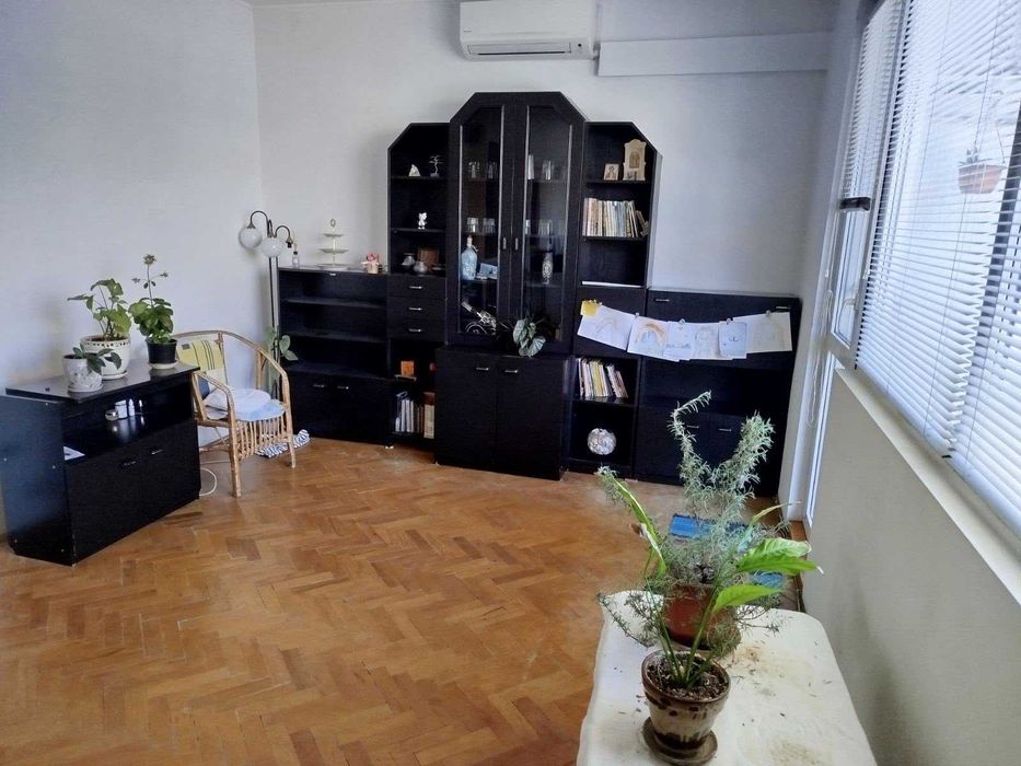 Продава се Четиристаен апартамент в Асеновград - 92 кв.м за 1011 €/кв.м - Снимка #8