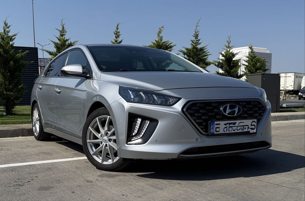 HYUNDAI Ioniq
