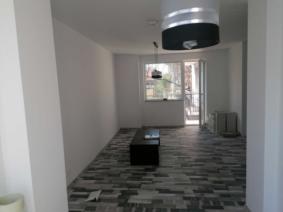 Продава се Двустаен апартамент в София, Надежда 2 - 72 кв.м за 1653 €/кв.м - Снимка #1
