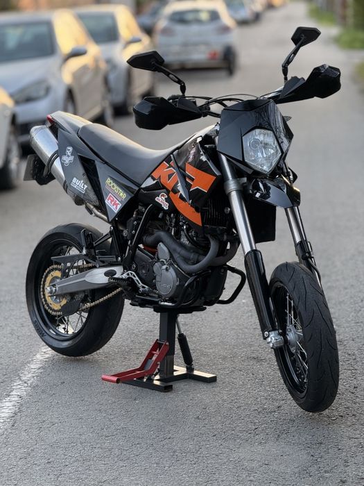 Vând KTM 640 SuperMoto/Enduro/Pornire buton/Înmatriculat/HIGH FLOW/Tobe Leovince/2900€neg!