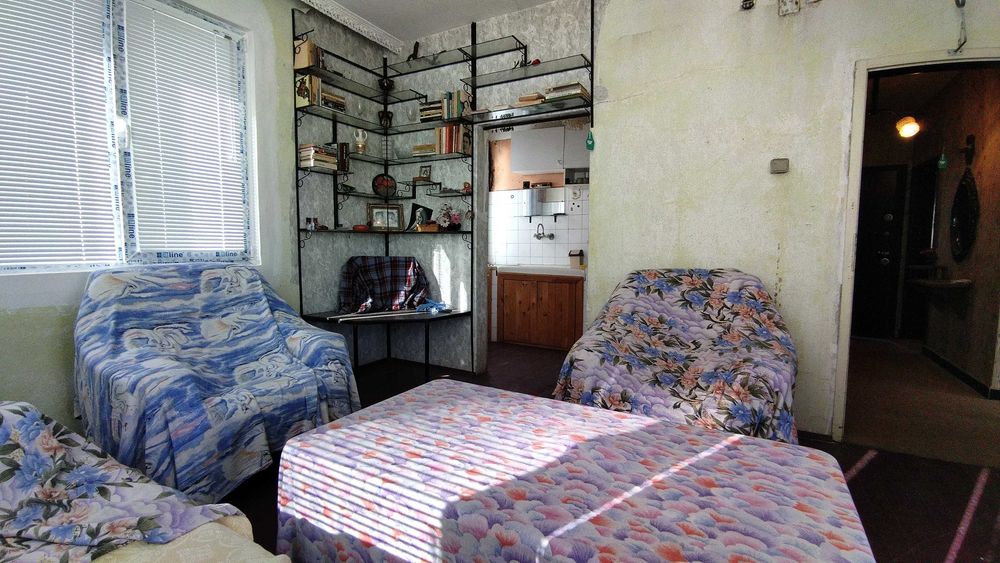 Етаж от къща в гр. Дряново