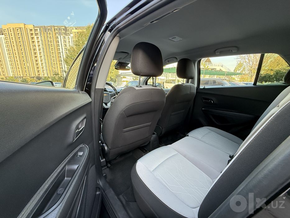 Tracker Premier 2020 год