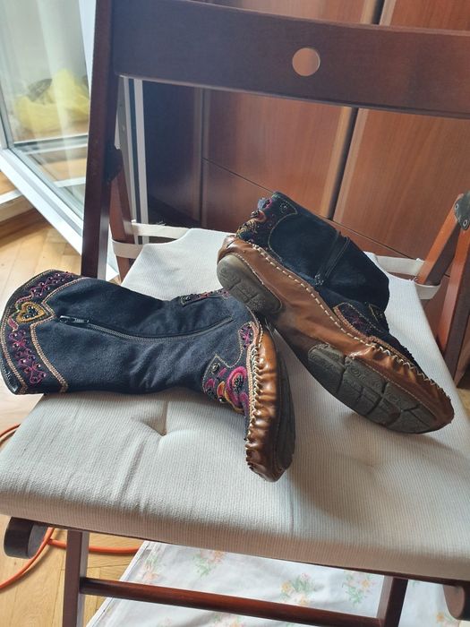 Botine cu model national