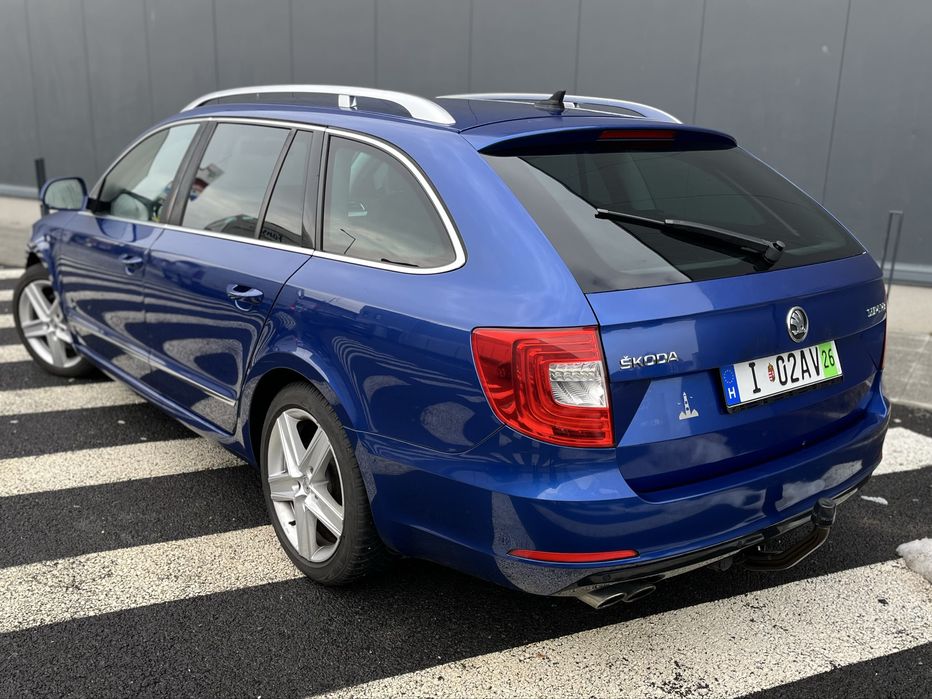 Skoda Superb 2015/Led /Bi-xenon/Navi /Top!