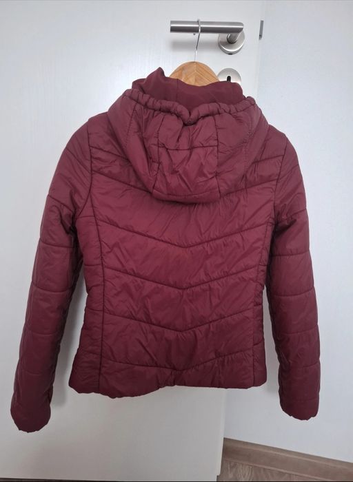 Geacă Bershka mărimea S