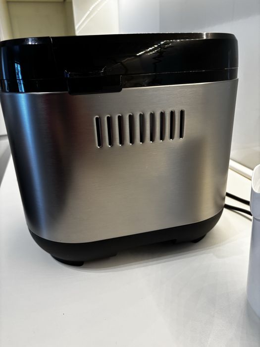 Mașină de pâine Tefal Pain & Délice PF240E38, 20 programe, stare foarte bună