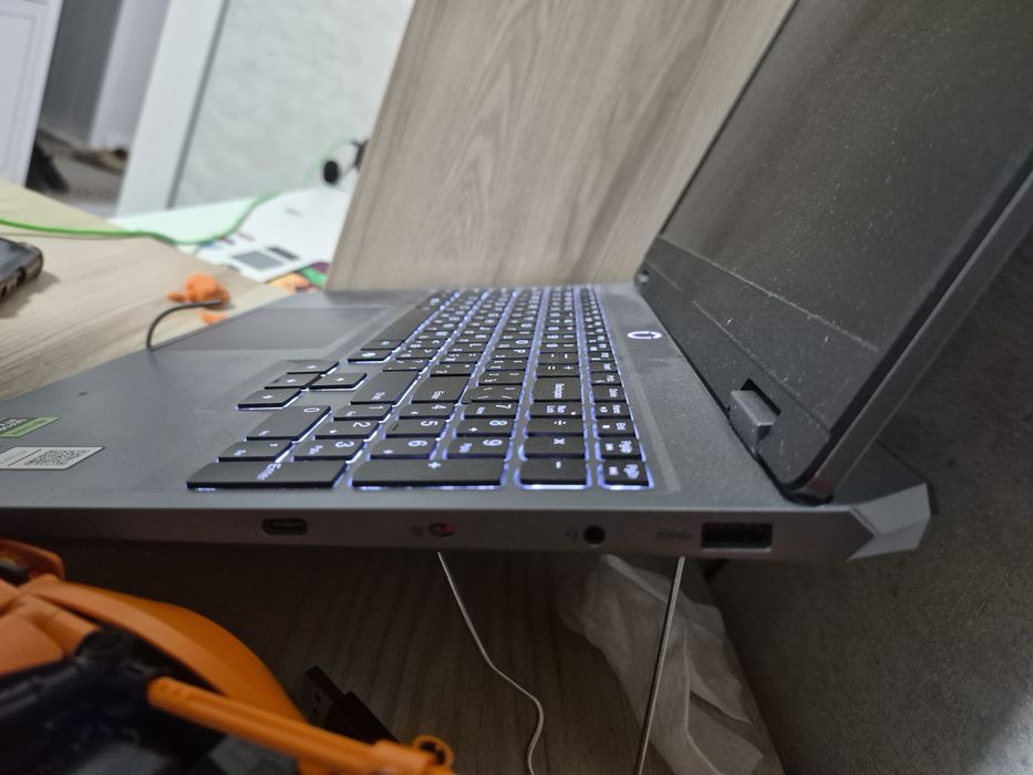 Продам Lenovo loq