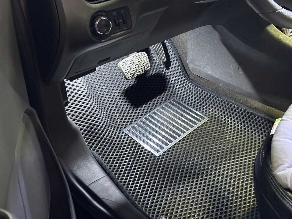 Cobalt 2023 avtomat. Тоза. Darkmoon blue