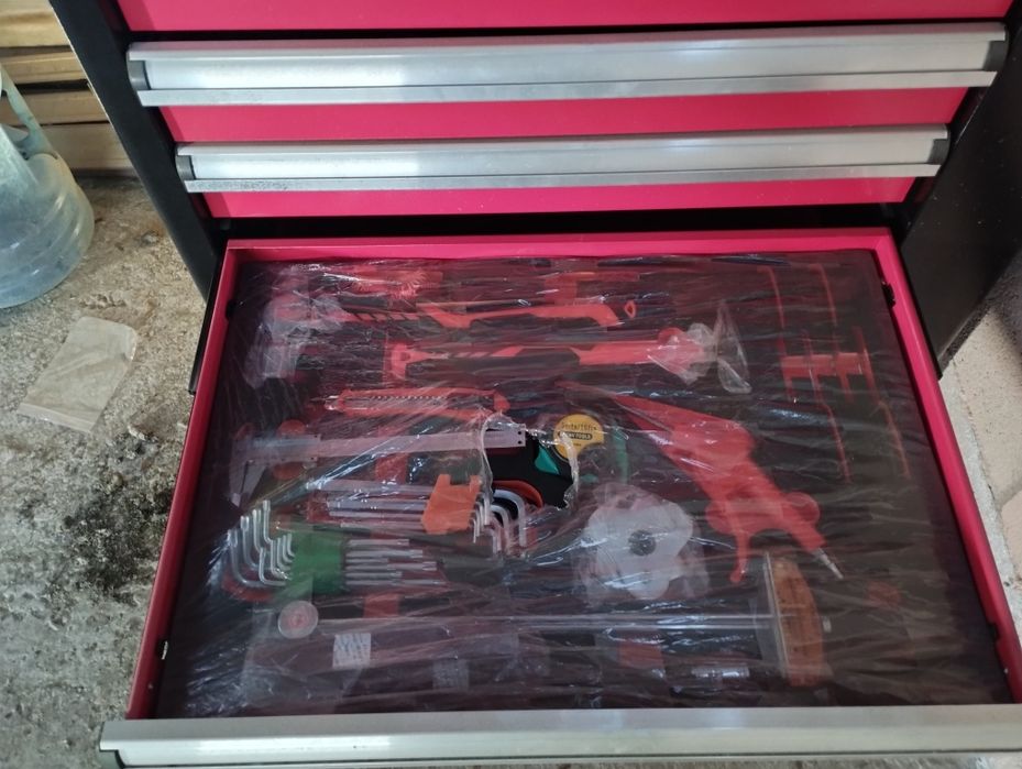 Ящик для хранения инструмента