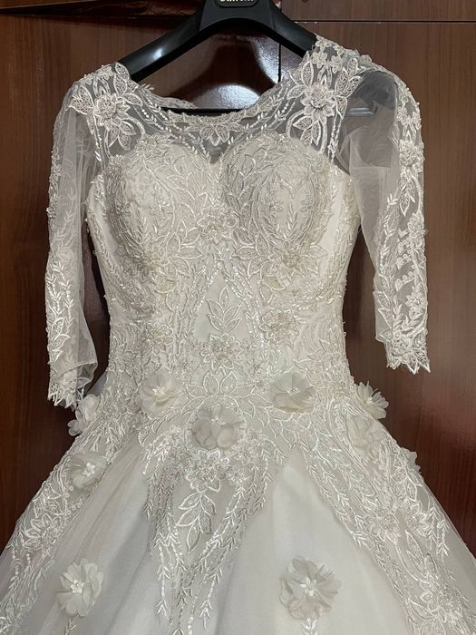 Свадебная платье