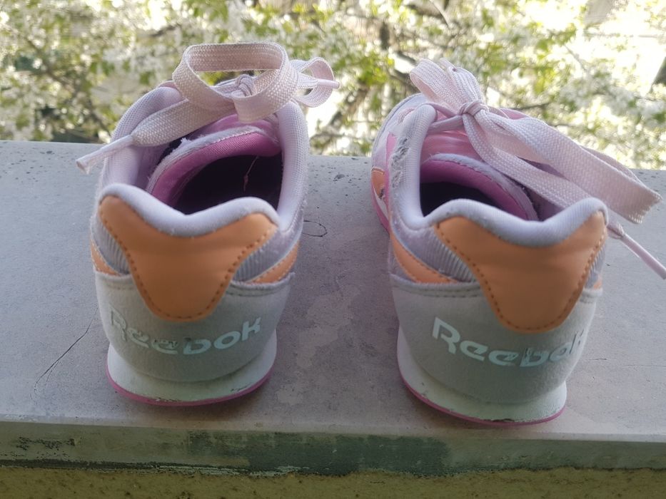 Маратонки Reebok в добро състояние