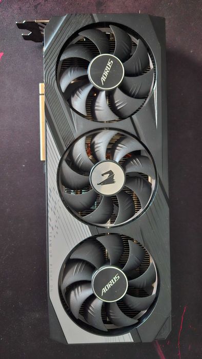 Видеокарта 4060 Aorus
