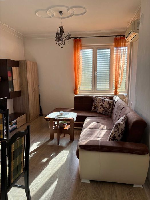 Продава се Двустаен апартамент в София, Център - 73 кв.м за 2236 €/кв.м - Снимка #3