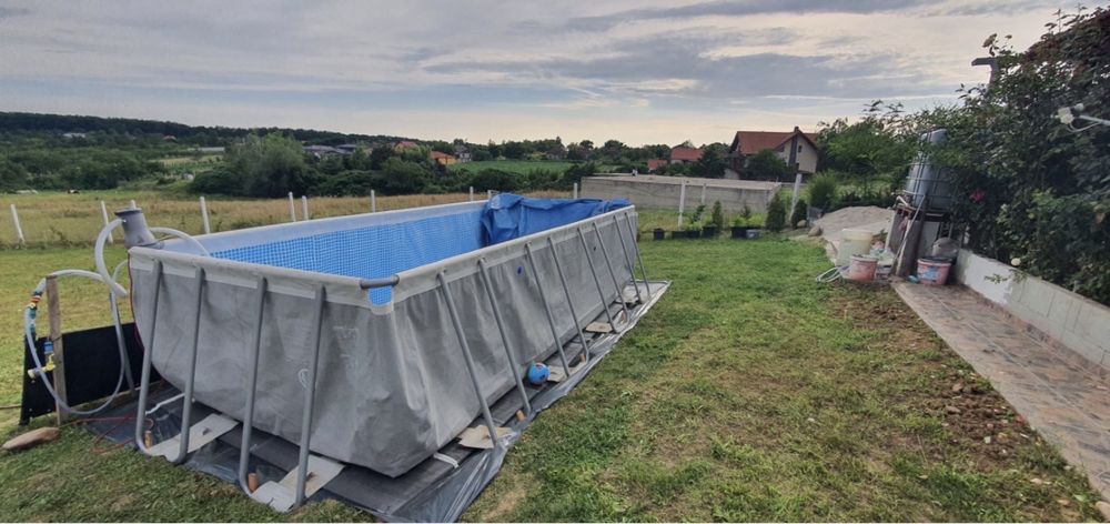 Piscină Premium Intex Ultra Frame 549 x 274 x 132 cm