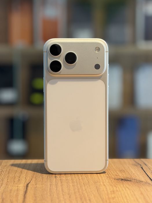 iPhone 17 Pro Max 256Gb Silver/Baterie93%/Garantie 12 luni @atsgsm.ro