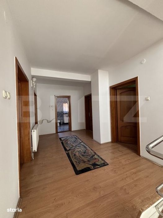 Casa de inchiriat, 8 camere, 800 mp, in Gruia langa stadion CFR