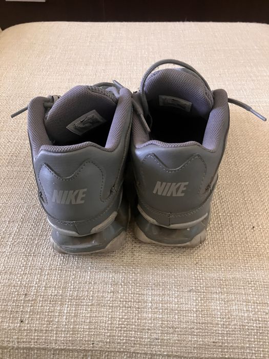 Маратонки Nike Reax 8