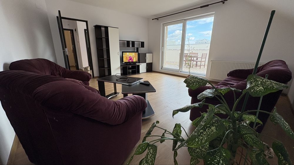 De inchiriat apartament  !