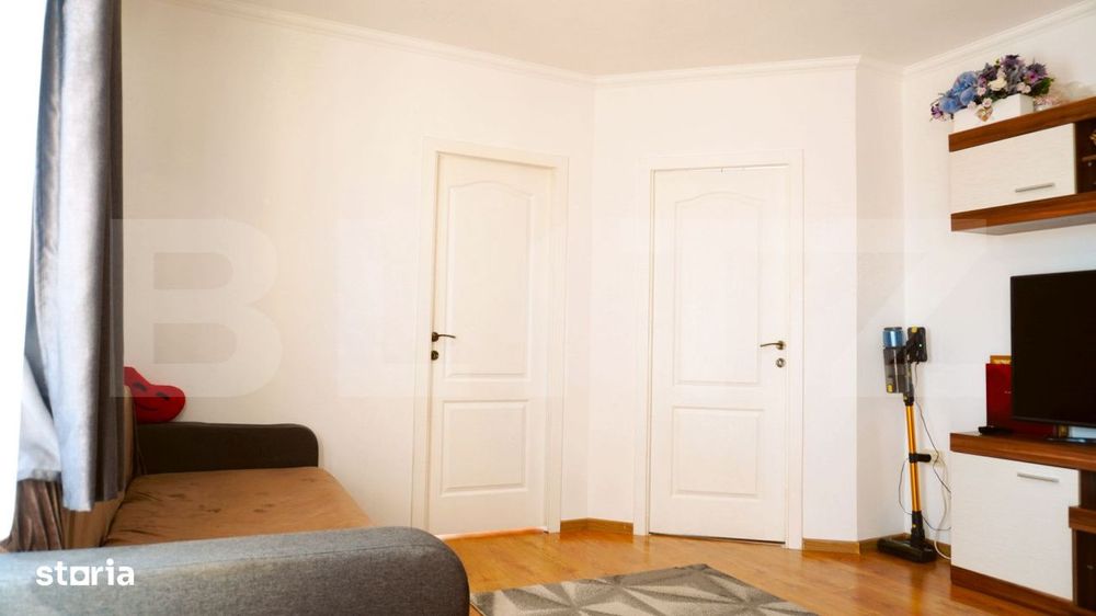 Apartament 3 camere, 53 mp, etaj intermediar, parcare, Sesul de Sus