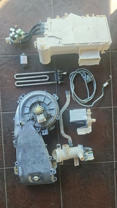Пералня със сушилня AEG L87695NWD на части