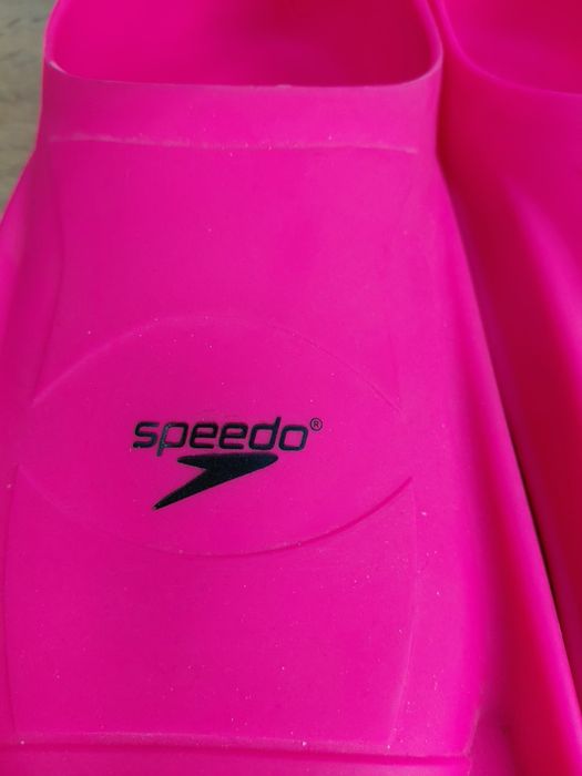 Ласты Speedo ,новые
