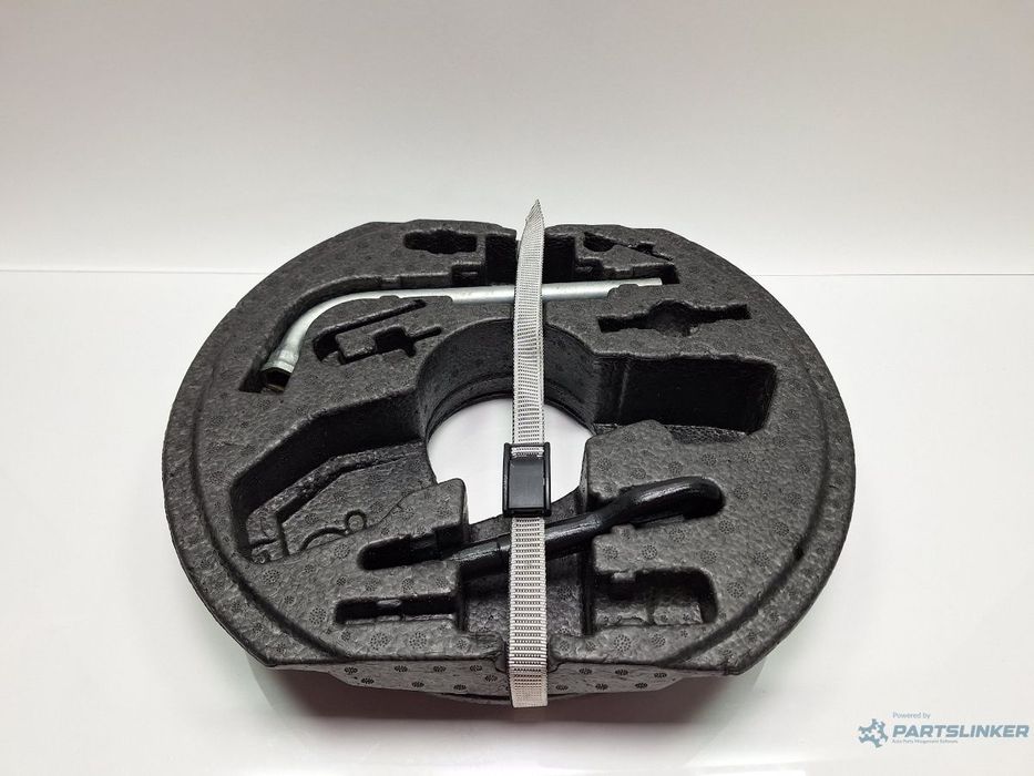 Trusă de scule VOLKSWAGEN GOLF VI 5K1_ 2011 TDi BlueMotion CAYC 77KW|105HP 2011