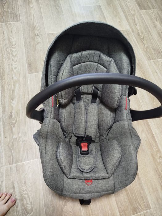 Продам автокресло