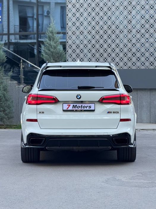 Bmw X5 M50i 4.4 twin power turbo Full