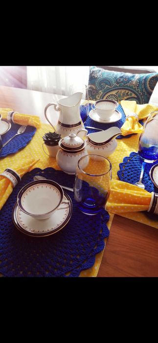Английски порцеланов сервиз за чай/кафе