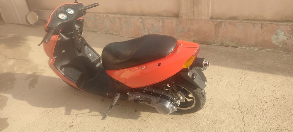 Продам гибридный Скутер