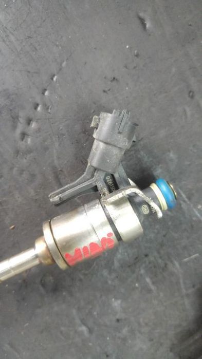 Injector 1.6 b bmw serie 1 f20 f21 serie 3 f30 f80 mini cooper r56 v7528351 0261500