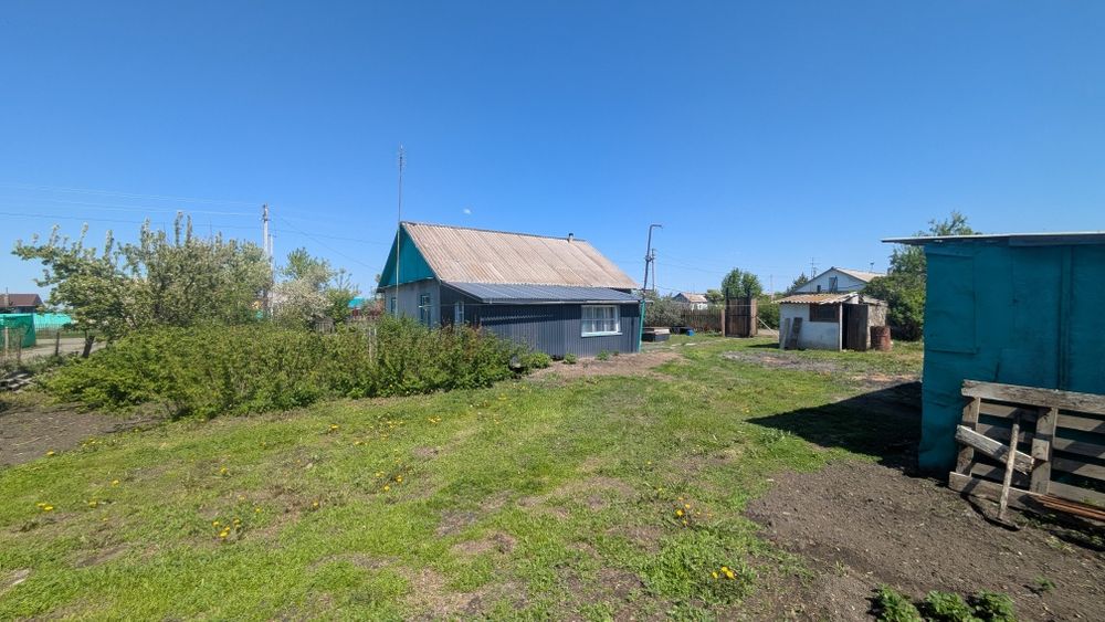 Продам дом не далеко от города