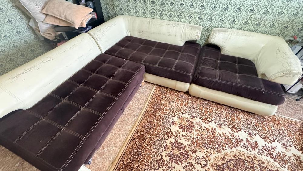 Диван угловой, раскладывается