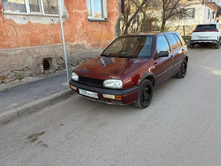 Продам машину гольф 3