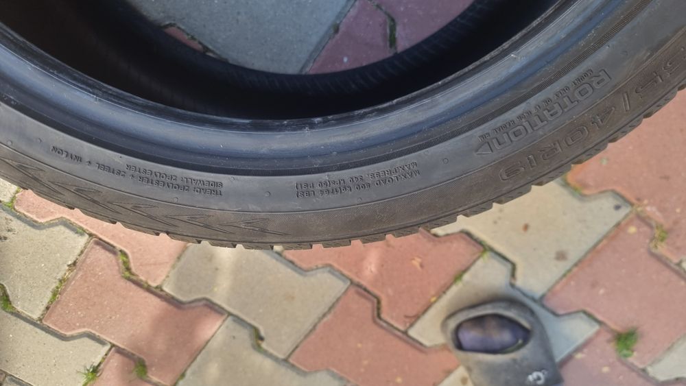Anvelopă Nokian all season 255/40 R19 100V