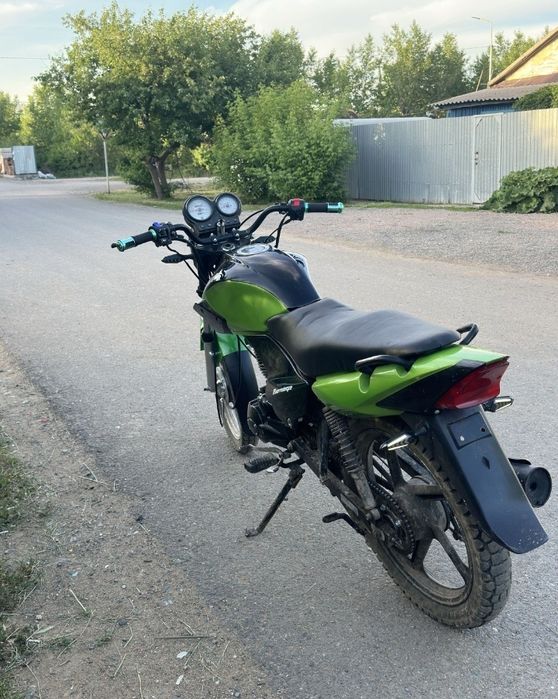 Продам мотоцикл 150кубов