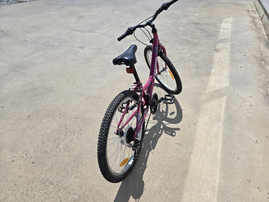 Продавам детско колело 24"