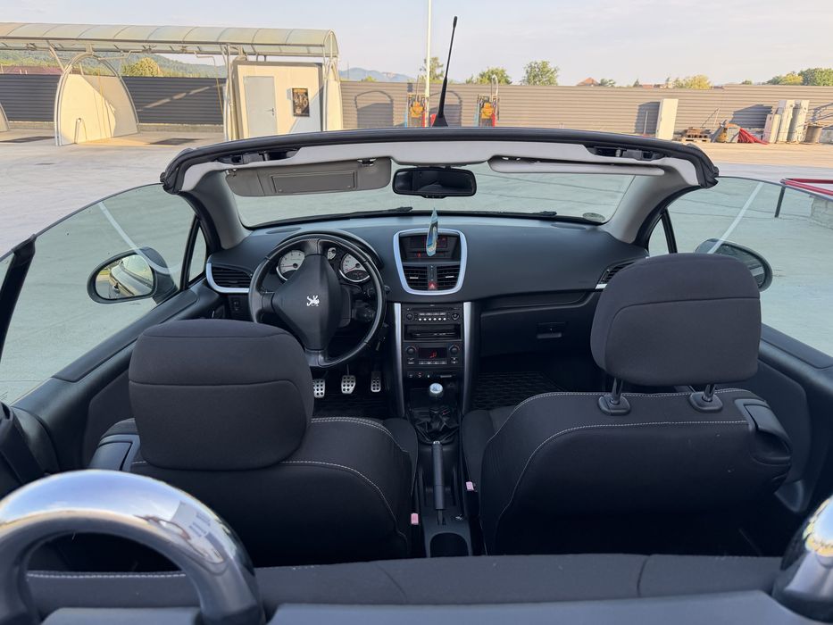 PEUGEOT 207 CC 0 — imagine 4
