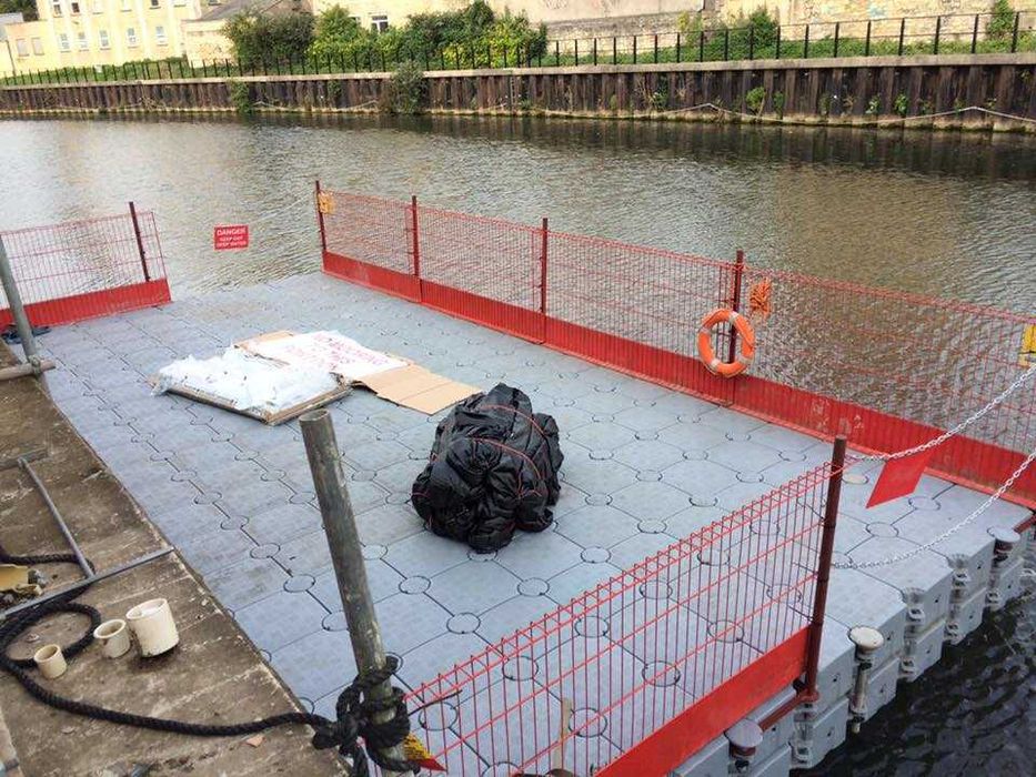 Ponton modular sustinere pompe irigatii rovatti