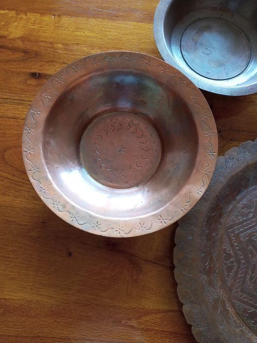 Продавам медни съдове