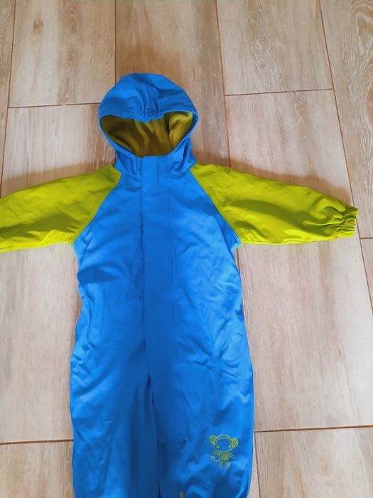 Combinezon    mărimea 74-80 cm