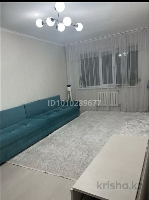 Мягкий диван 4х метровый