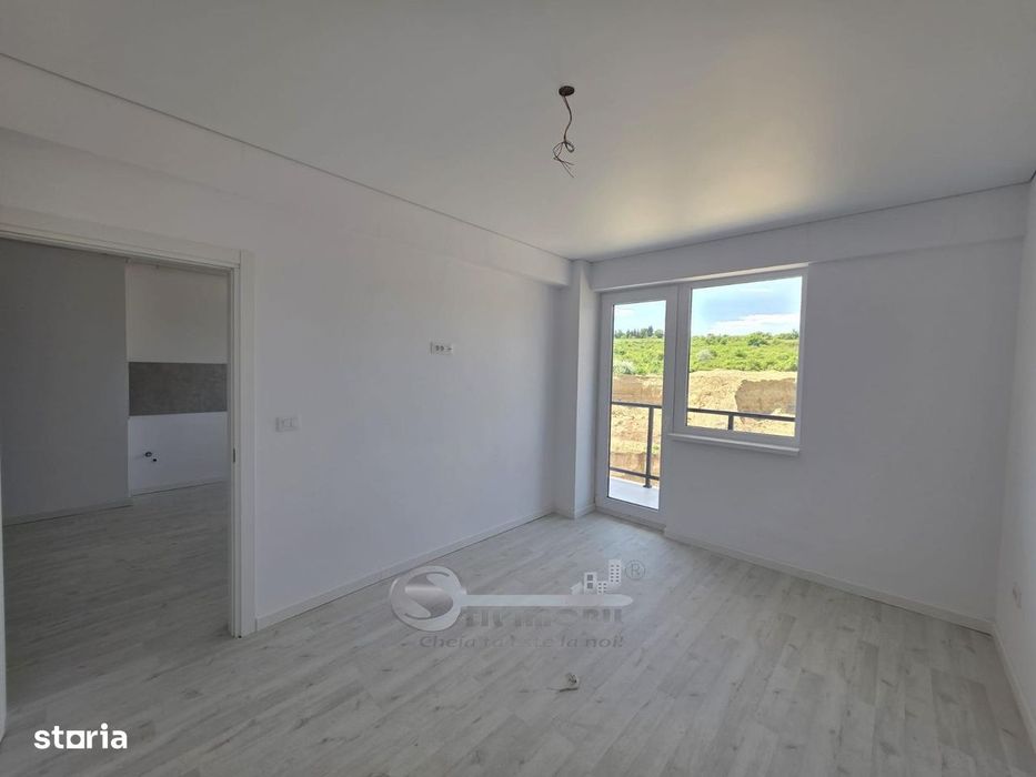 Liber, apartament 2 camere Bucium Visan, bloc intabulat, etaj intermed