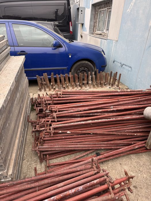 Vand bare cu cioc pentru schela