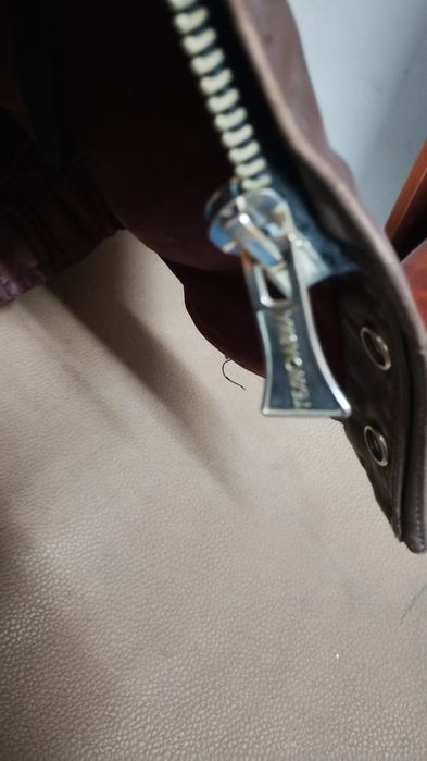 Кожаная куртка продам