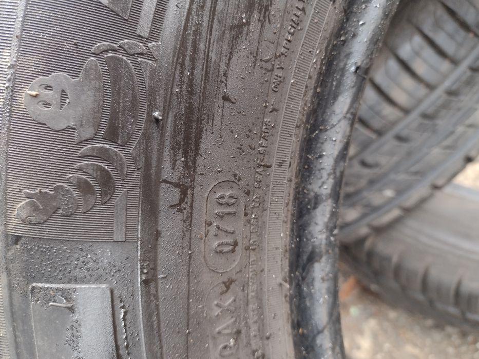 Топ състояние 4бр.225/65/16С Мишелин Агилис дот0618